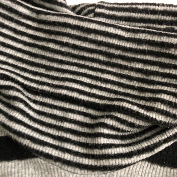 Orange Creek Cowl Neck Sweater - Picture 4 of 11